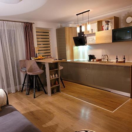 Executive Apartment Avantgarden Coresi บราชอฟ ภายนอก รูปภาพ
