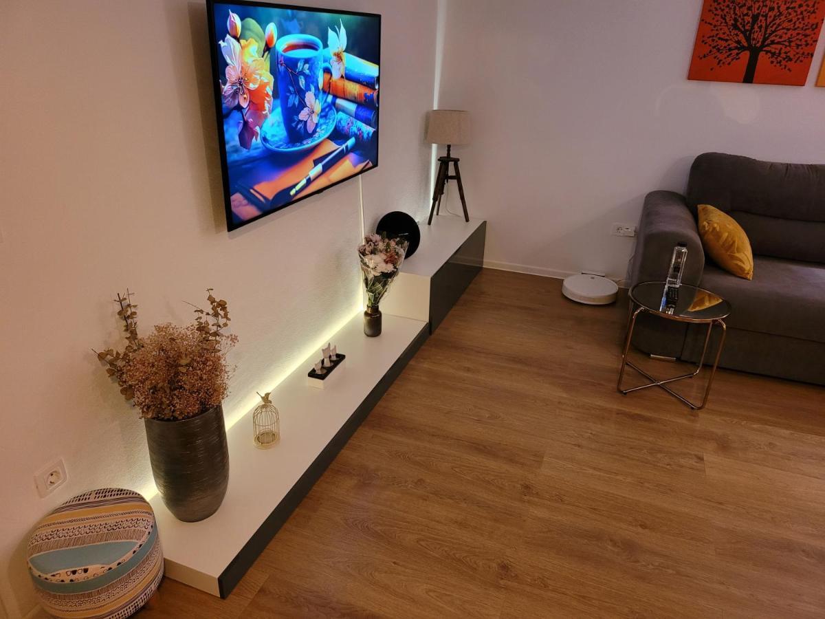 Executive Apartment Avantgarden Coresi บราชอฟ ภายนอก รูปภาพ